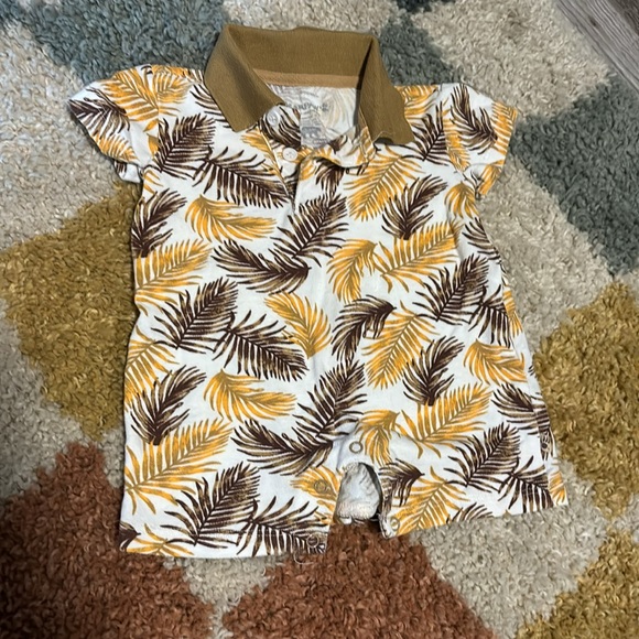 0-3m shorty romper bundle - Picture 6 of 6